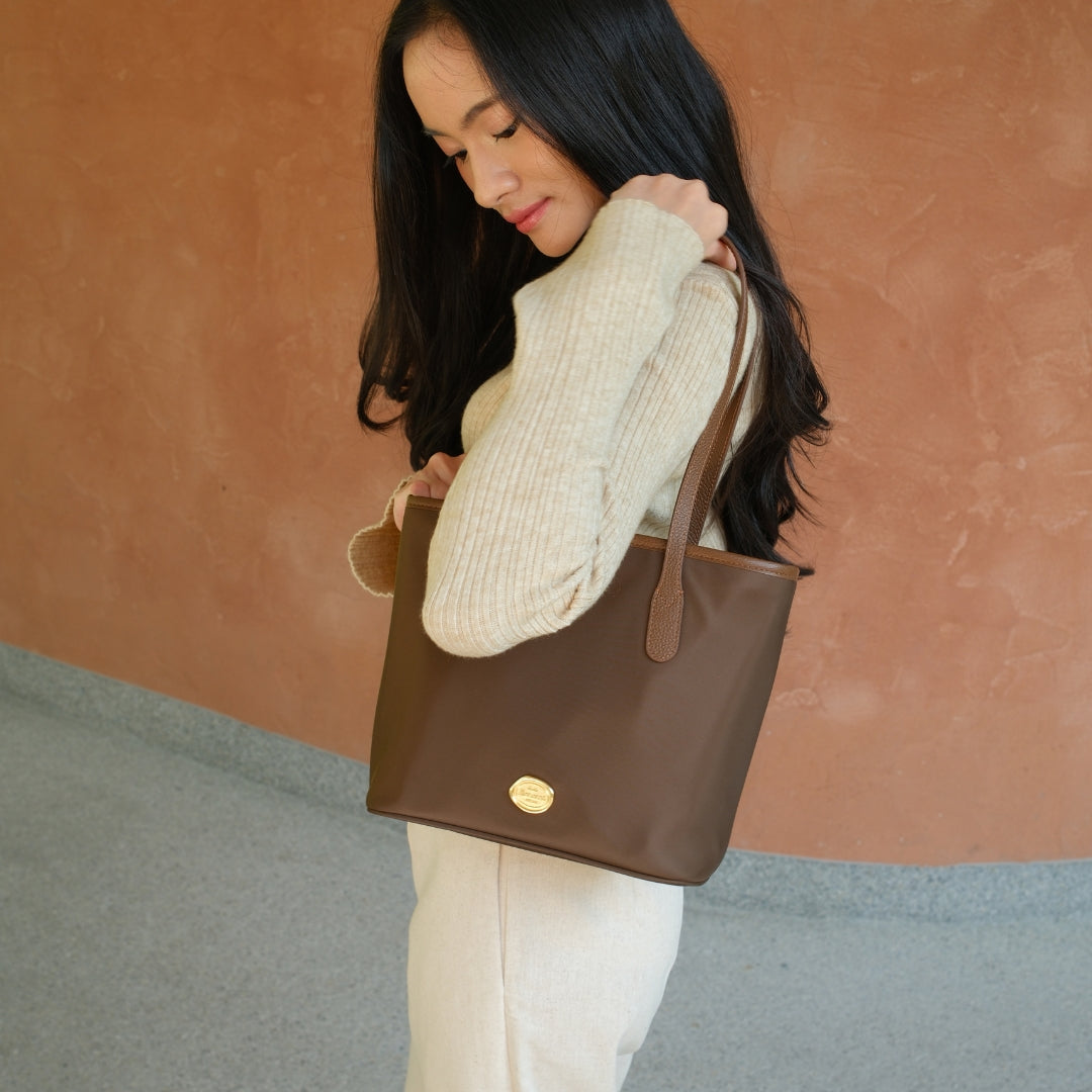 FAVE TOTE , Carry On arm tote bag