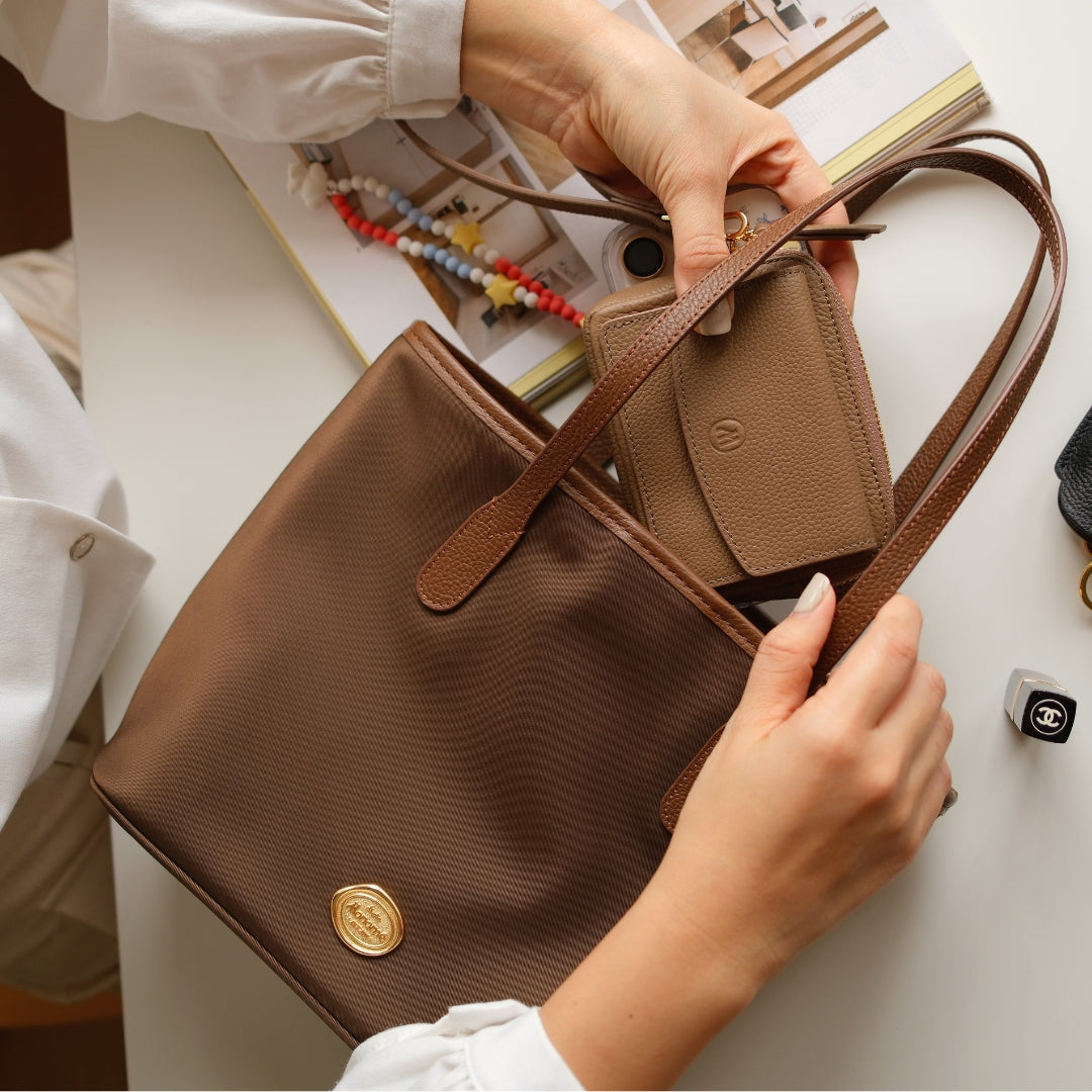 FAVE TOTE , Carry On arm tote bag