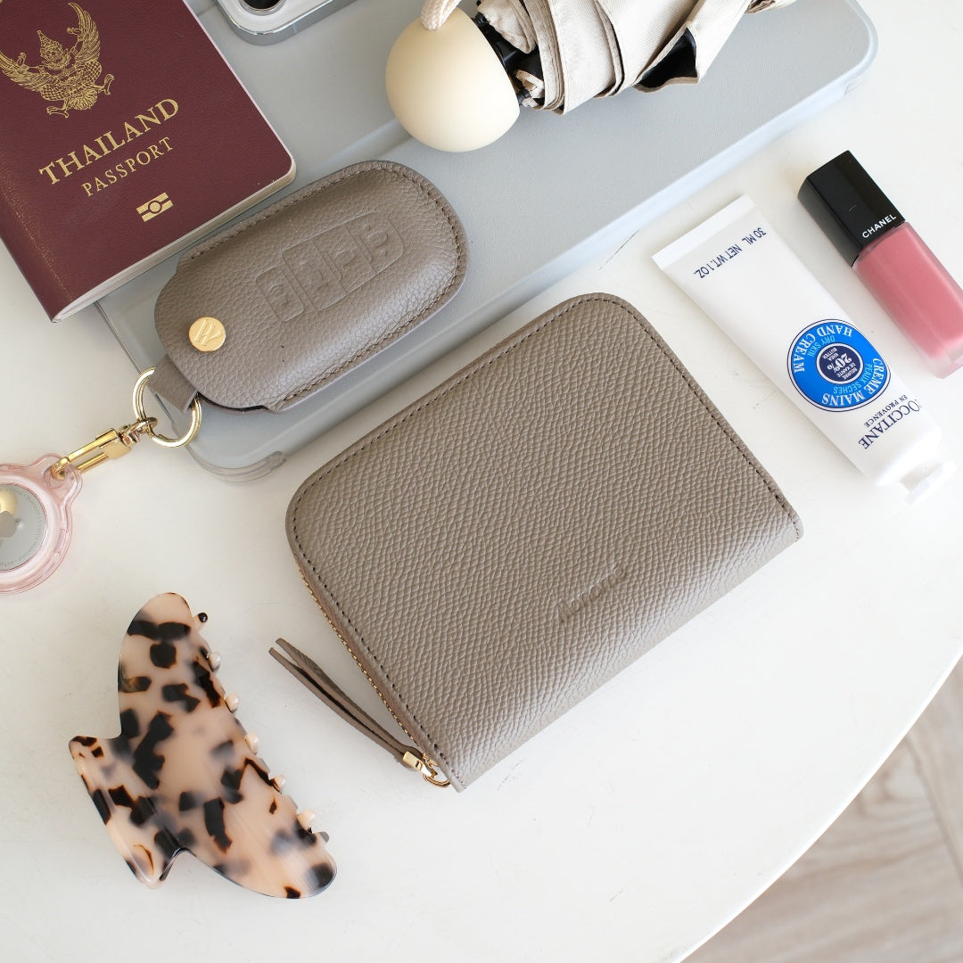 RAFFLE zip-around wallet