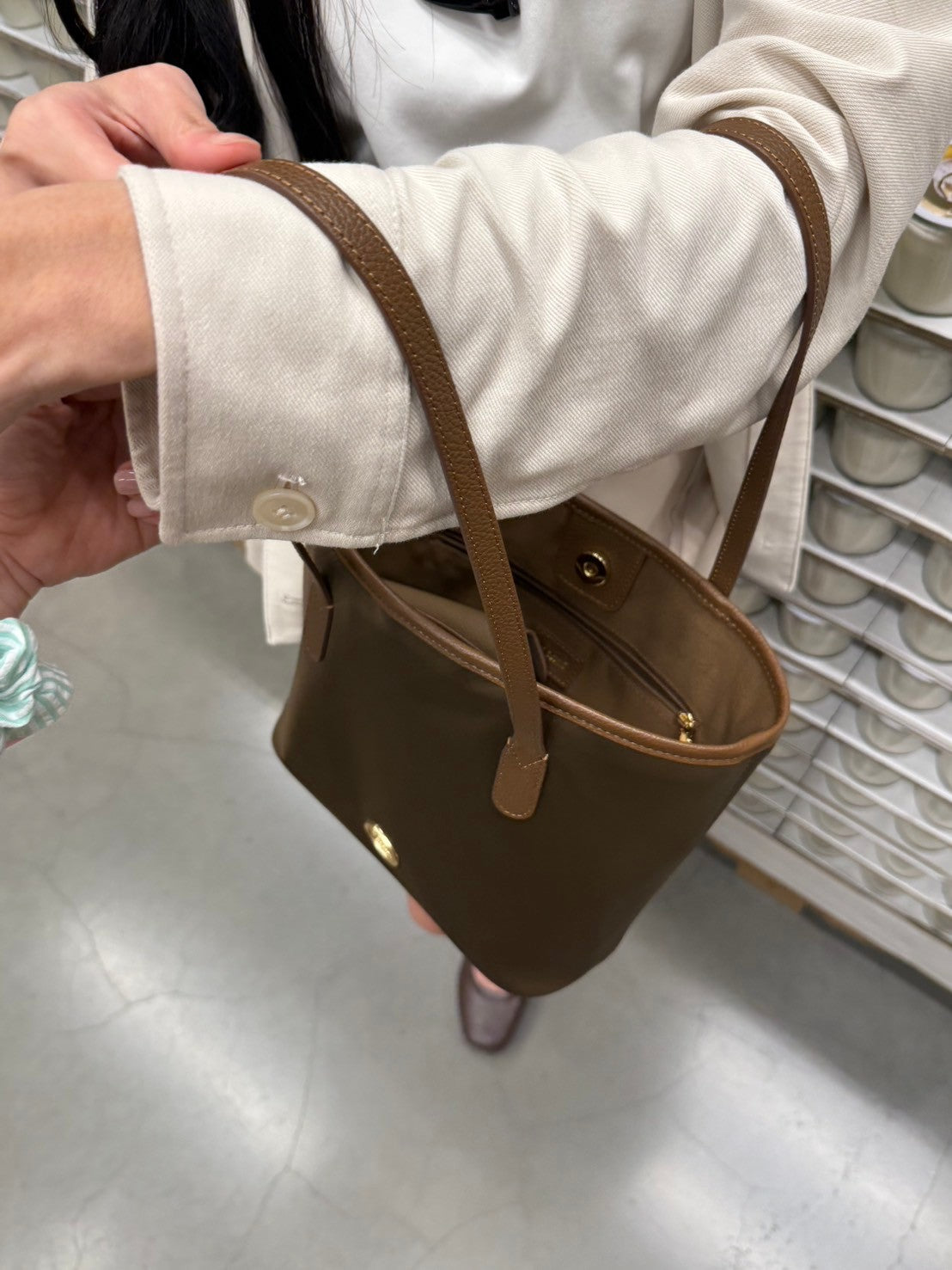 FAVE TOTE , Carry On arm tote bag