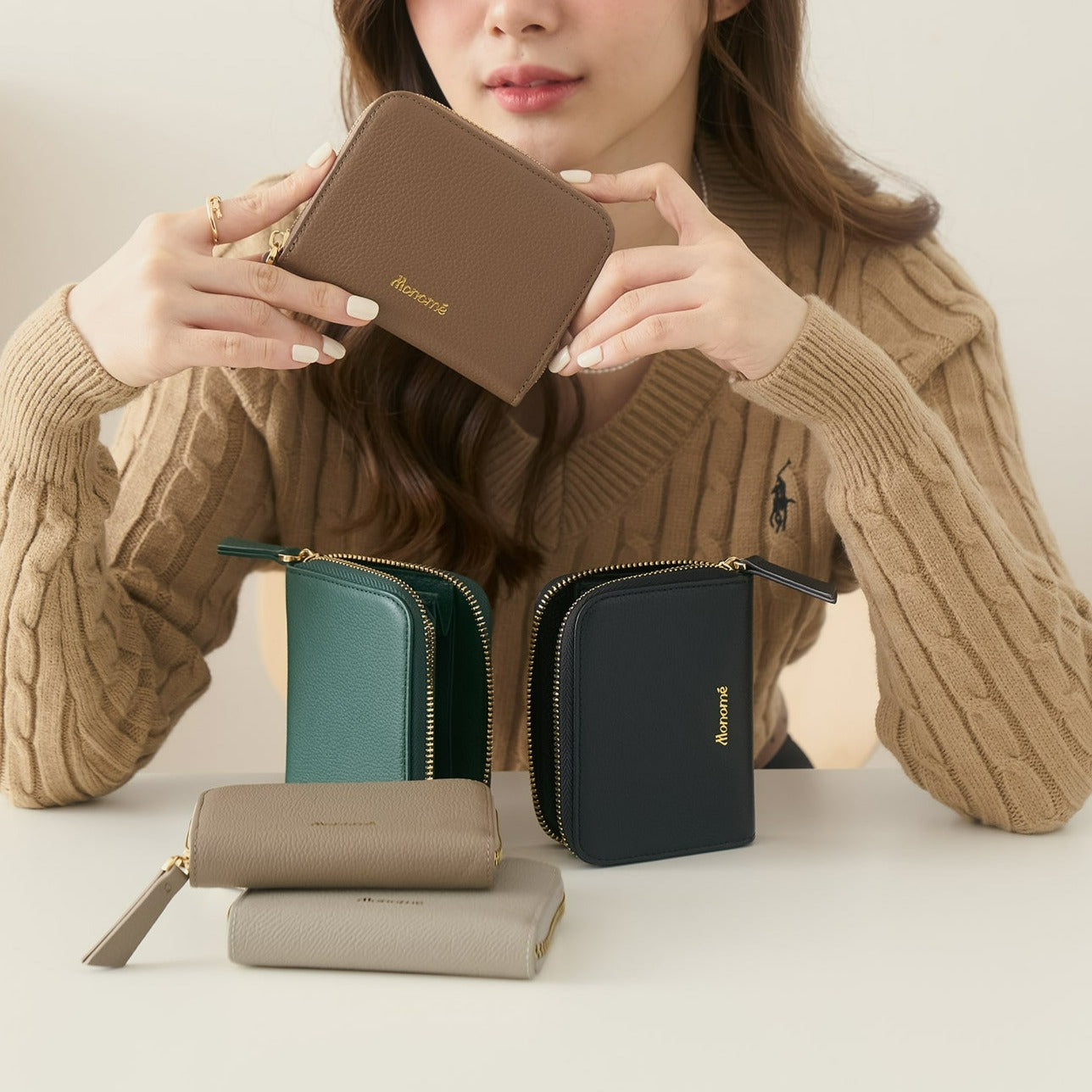 RAFFLE zip-around wallet