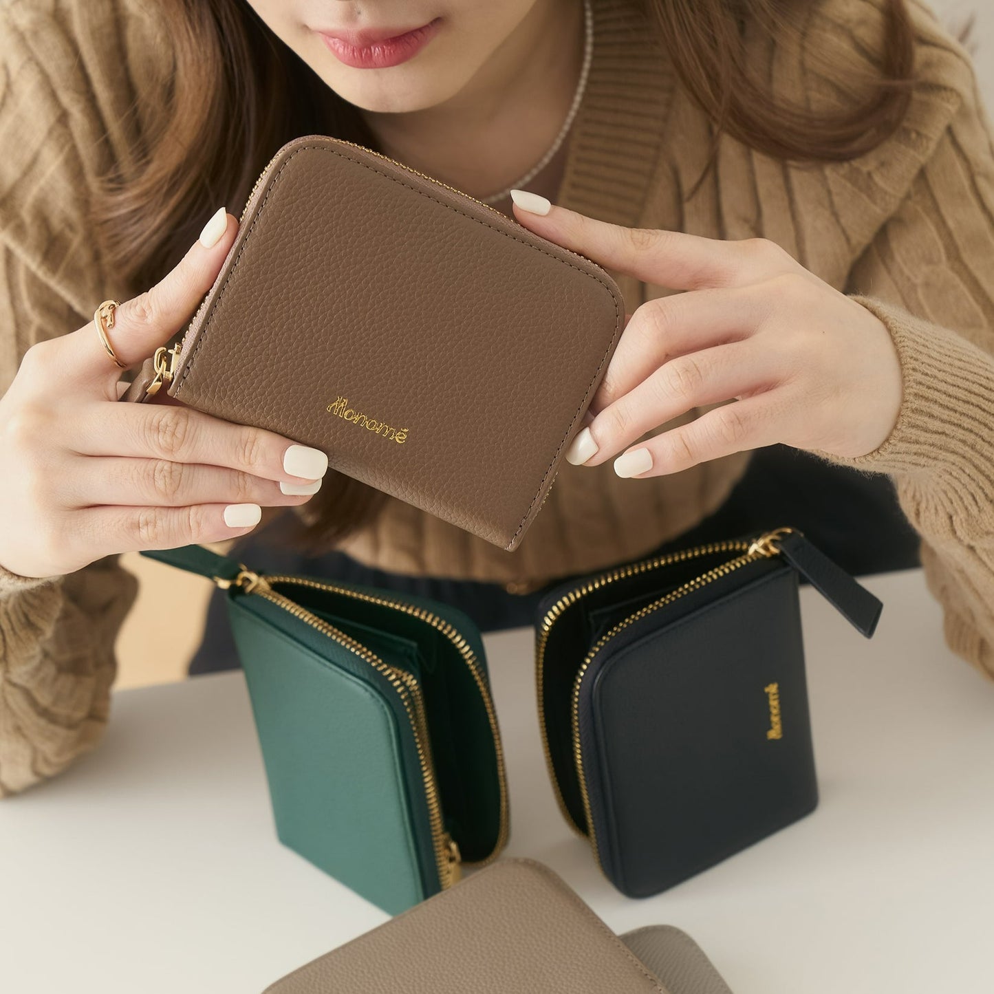 RAFFLE zip-around wallet
