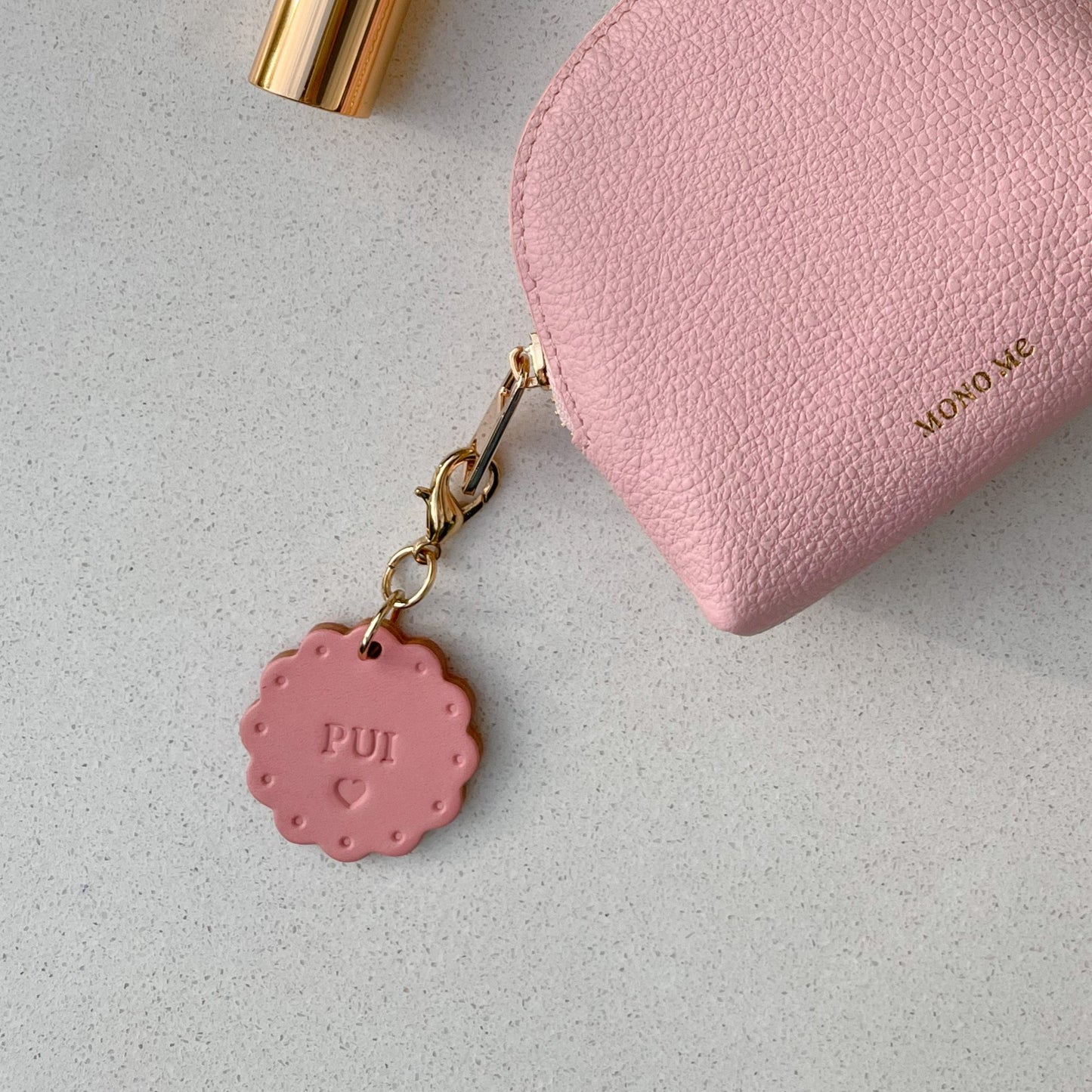 Name Tag - BISCUIT