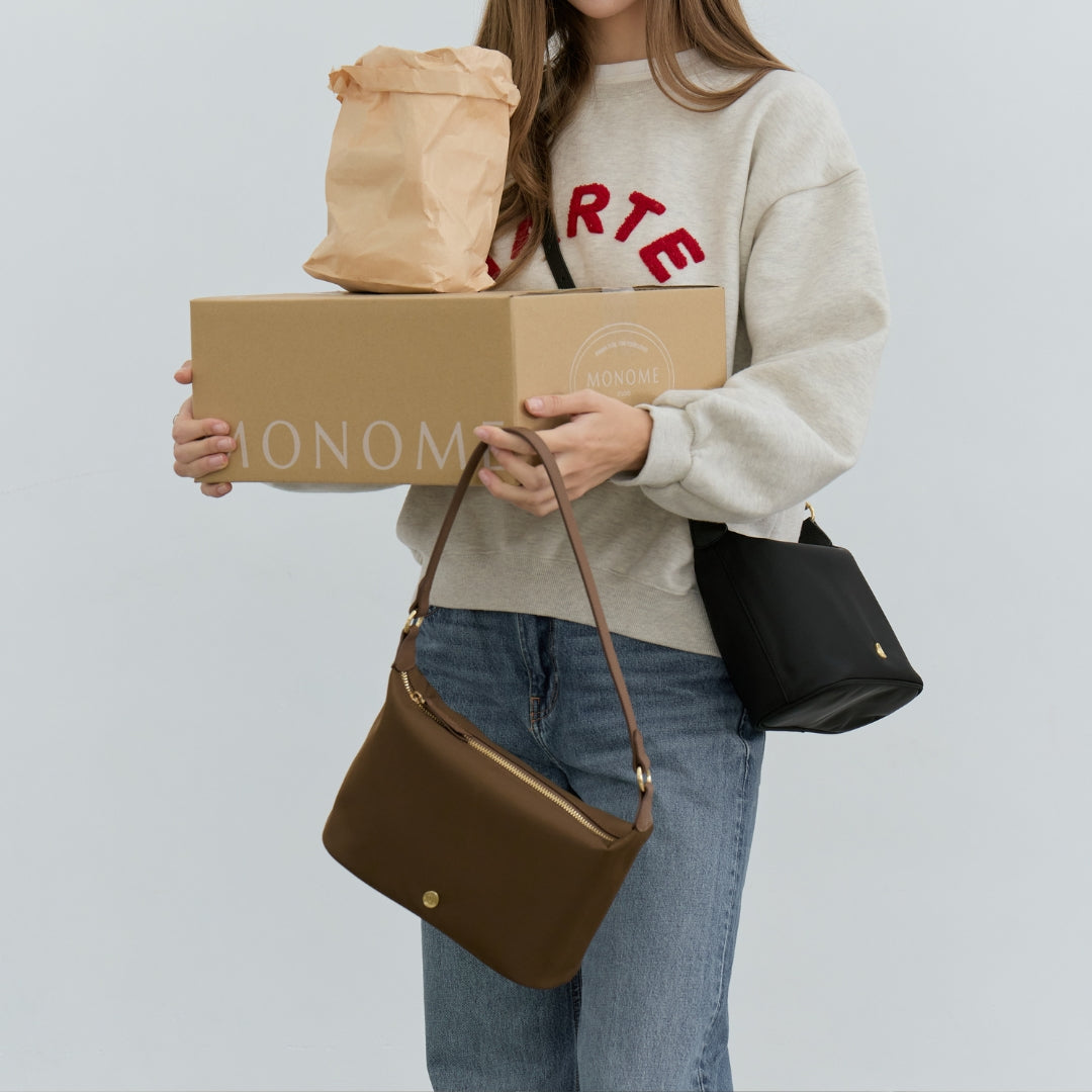 COMFY Re-Edition HOBO bag : NYLON with Genuine leather strap