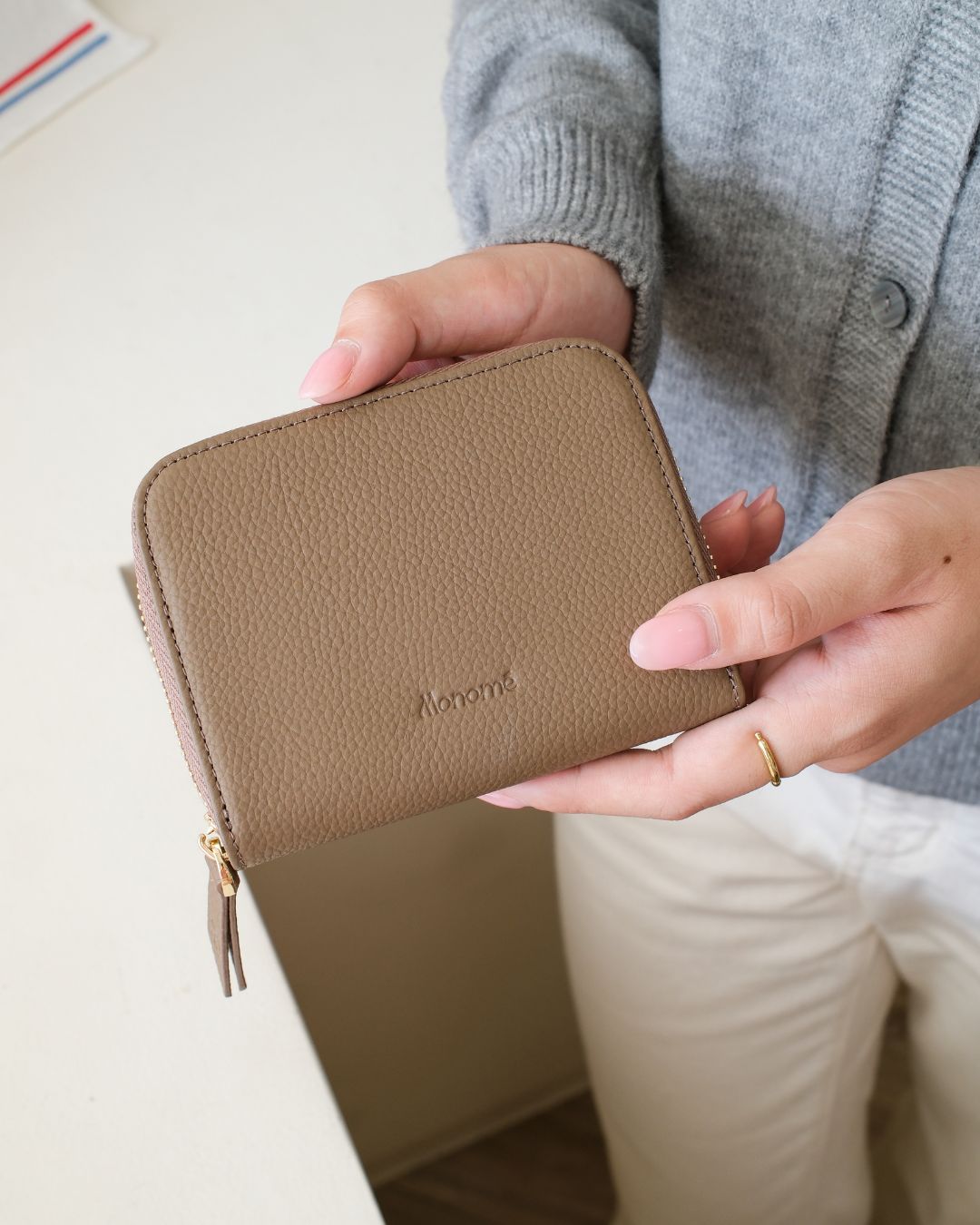 RAFFLE zip-around wallet