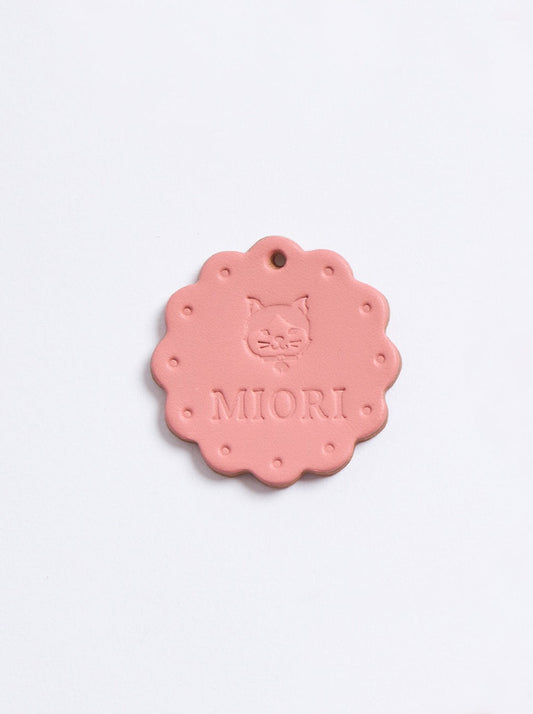 Name Tag - BISCUIT